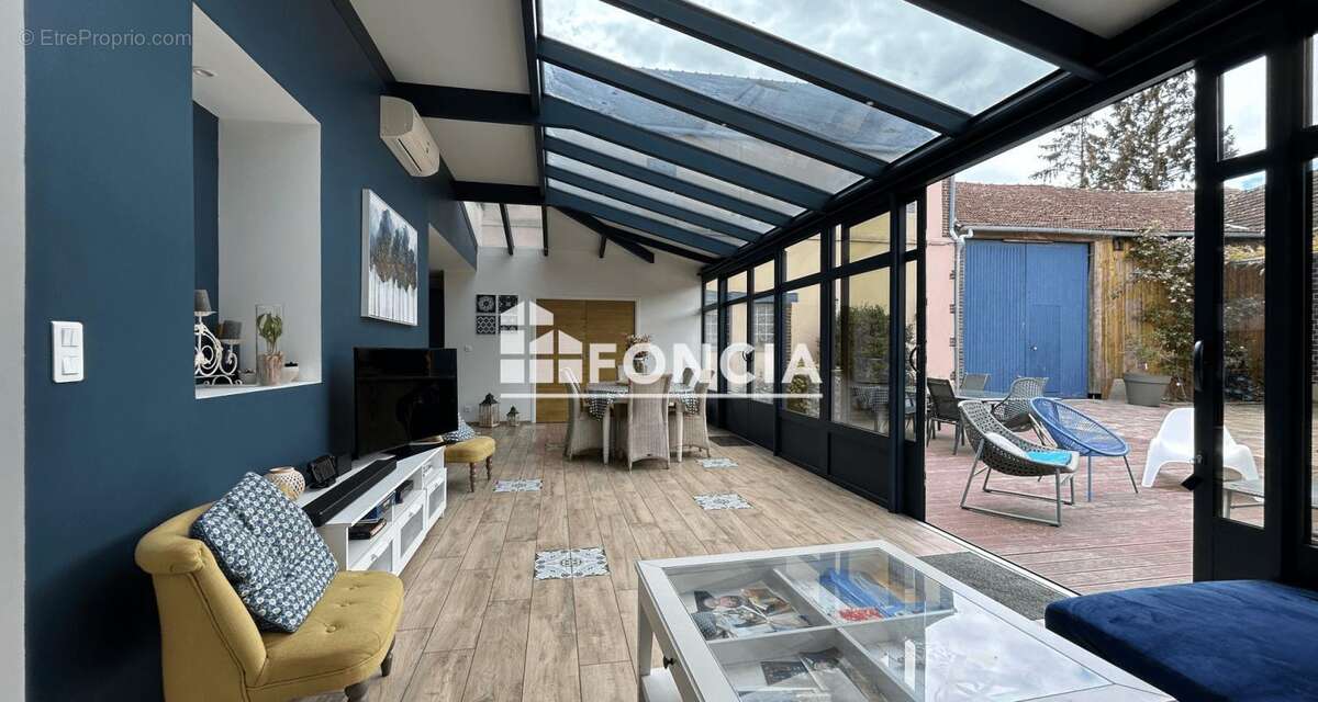 Maison à CHATEAUNEUF-EN-THYMERAIS