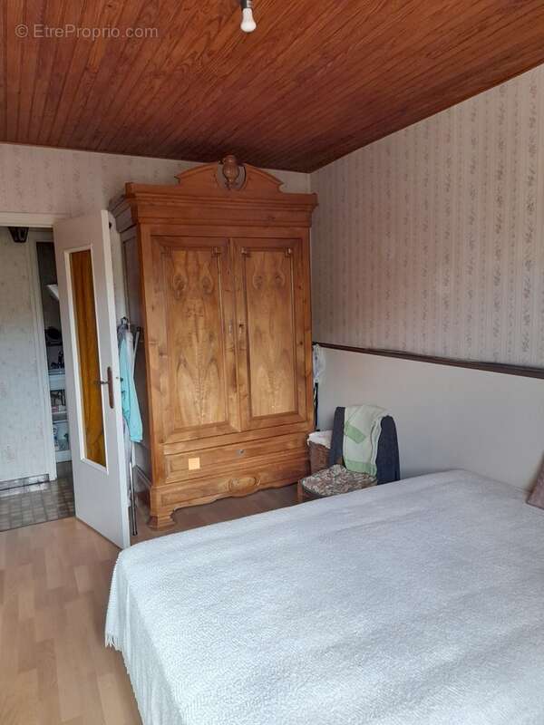 Maison à Cussy en Morvan  de 136 m2 - 8 pièces - diverses dépendances - terrain 1182 m2 - photo 41