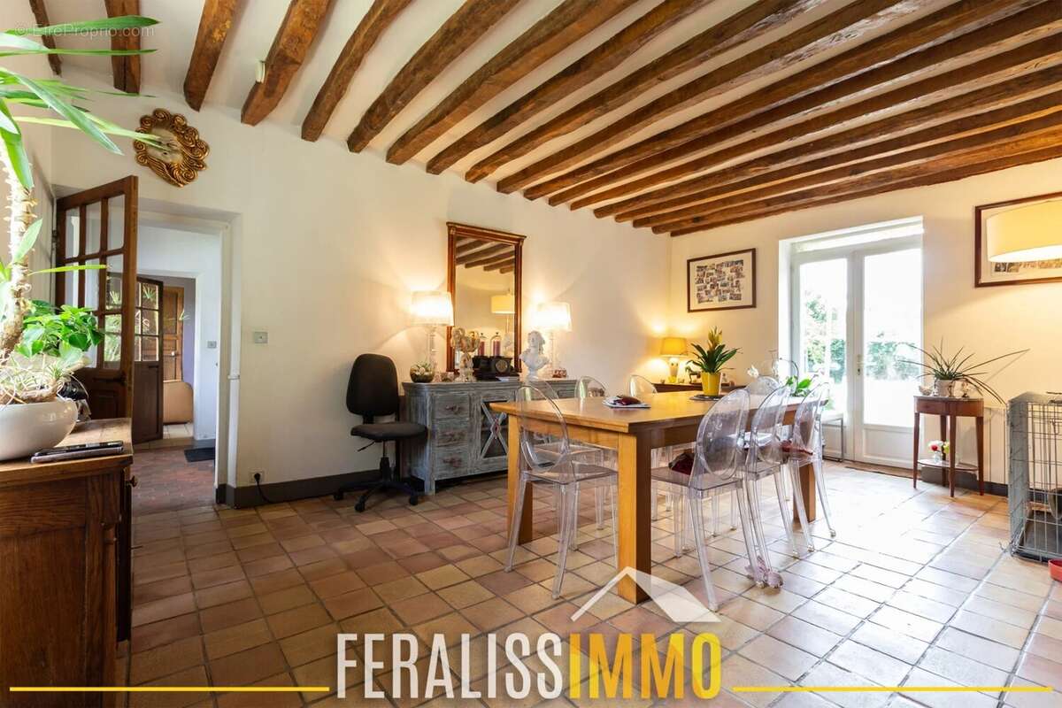 Maison à AVERNES