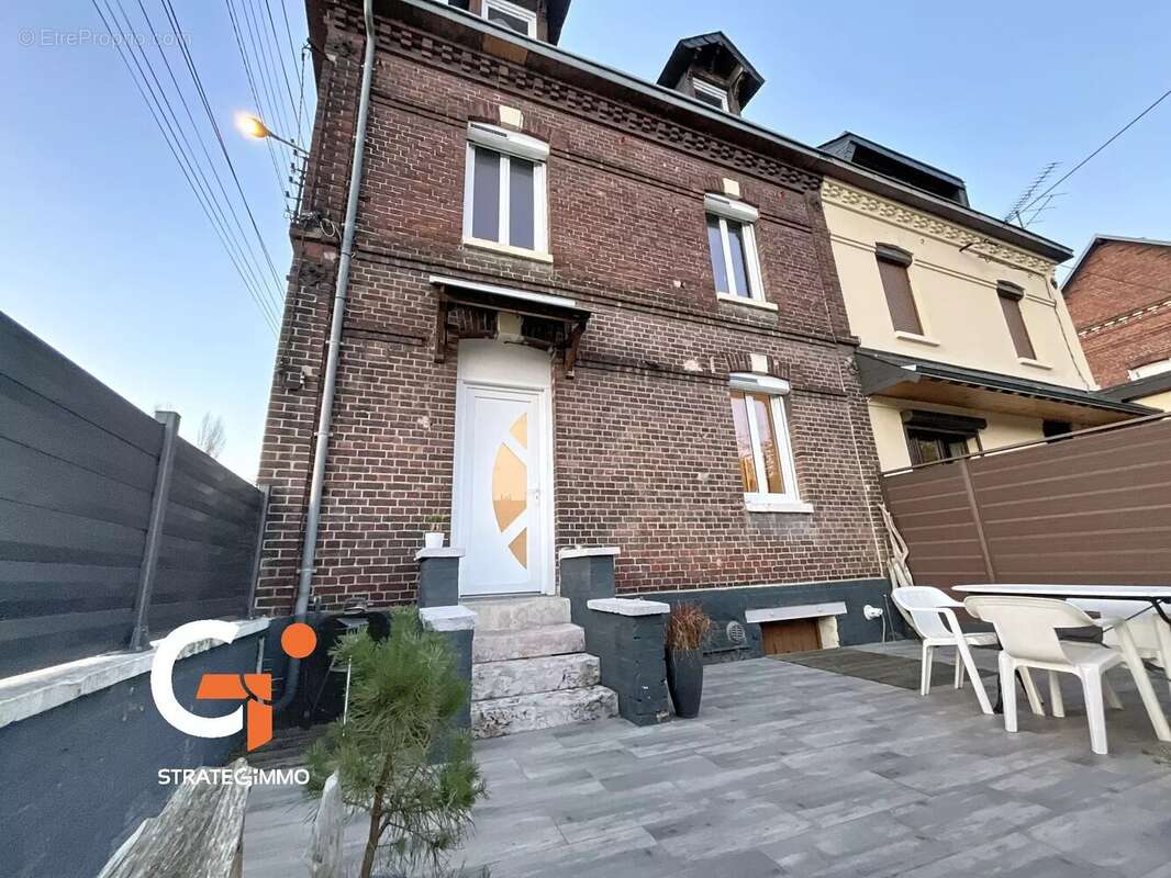 Maison à DEVILLE-LES-ROUEN