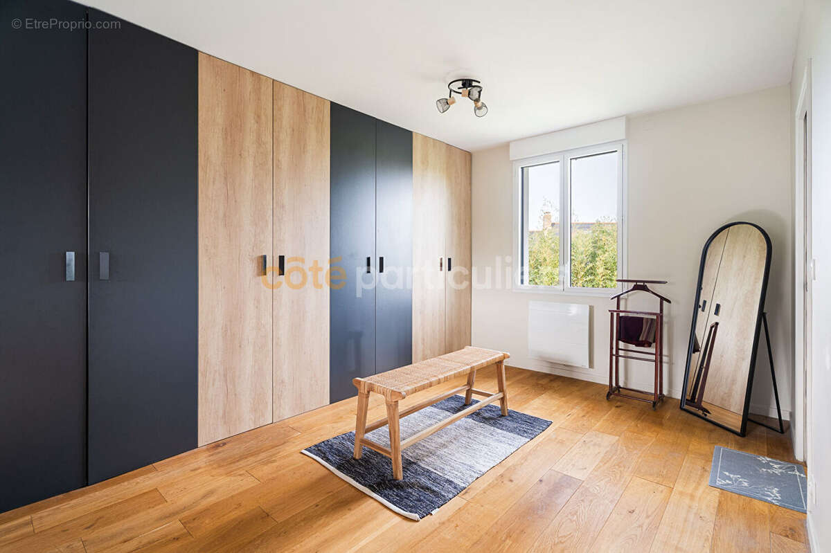 Maison familiale - 4 chambres - Sous-sol complet -Terrain 1 000 m² - photo 8