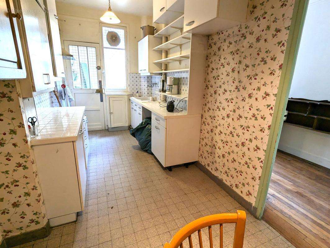 Appartement à ISSY-LES-MOULINEAUX