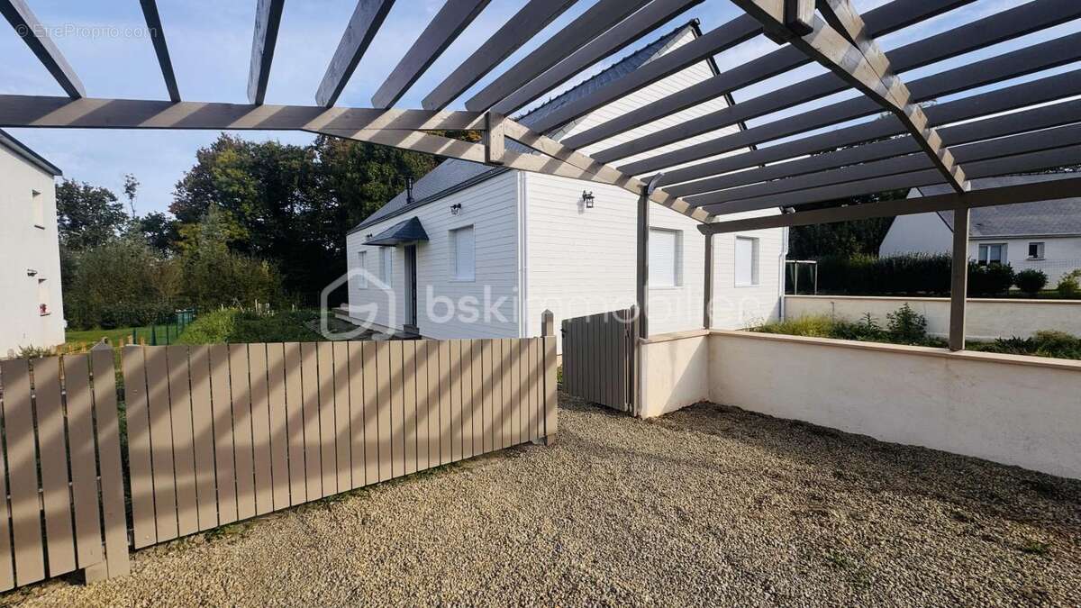 Maison à LA VICOMTE-SUR-RANCE