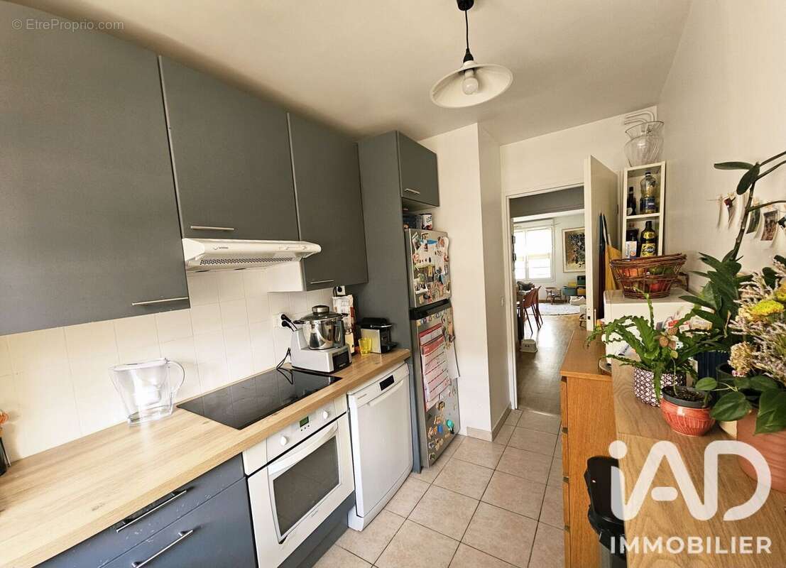Photo 4 - Appartement à ASNIERES-SUR-SEINE