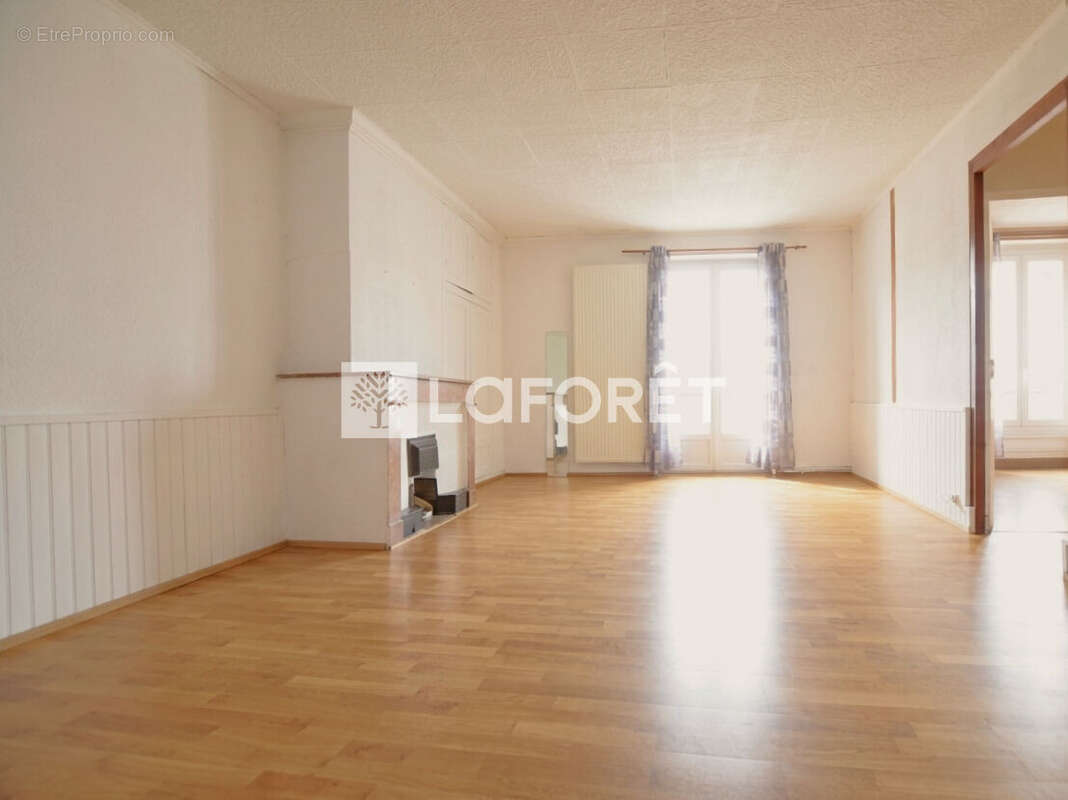 Appartement à GIVORS