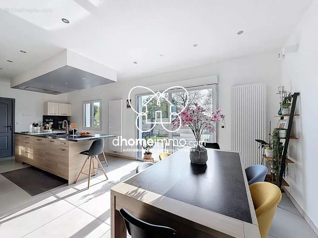 Maison à ROOST-WARENDIN