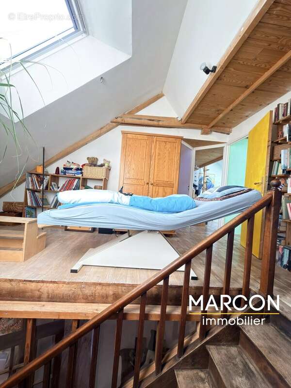 Maison à CHATELUS-MALVALEIX