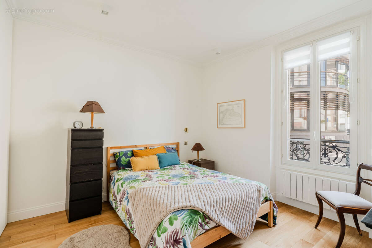 Appartement à ASNIERES-SUR-SEINE