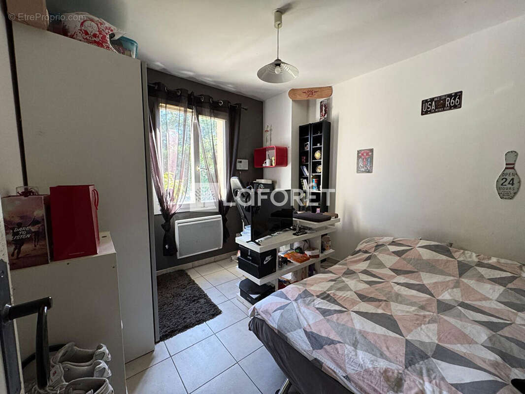 Maison à ESTREES-SAINT-DENIS