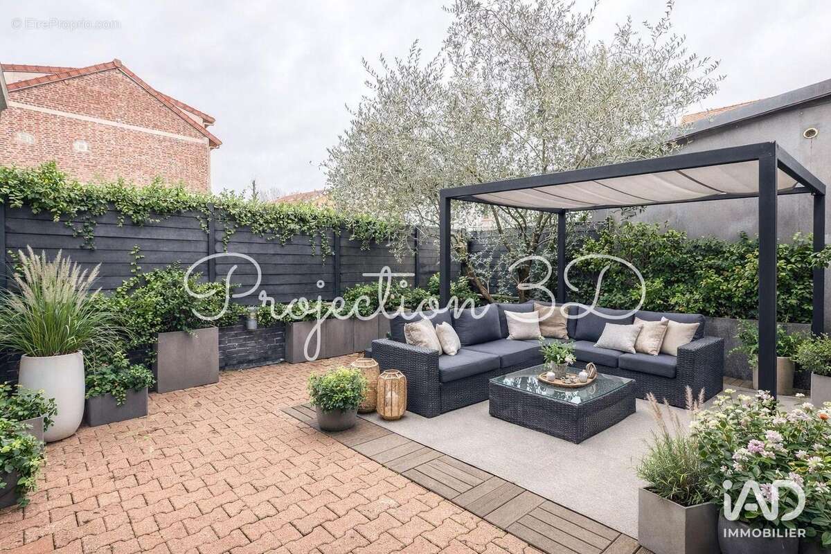 Photo 3 - Commerce à SAINT-MAUR-DES-FOSSES