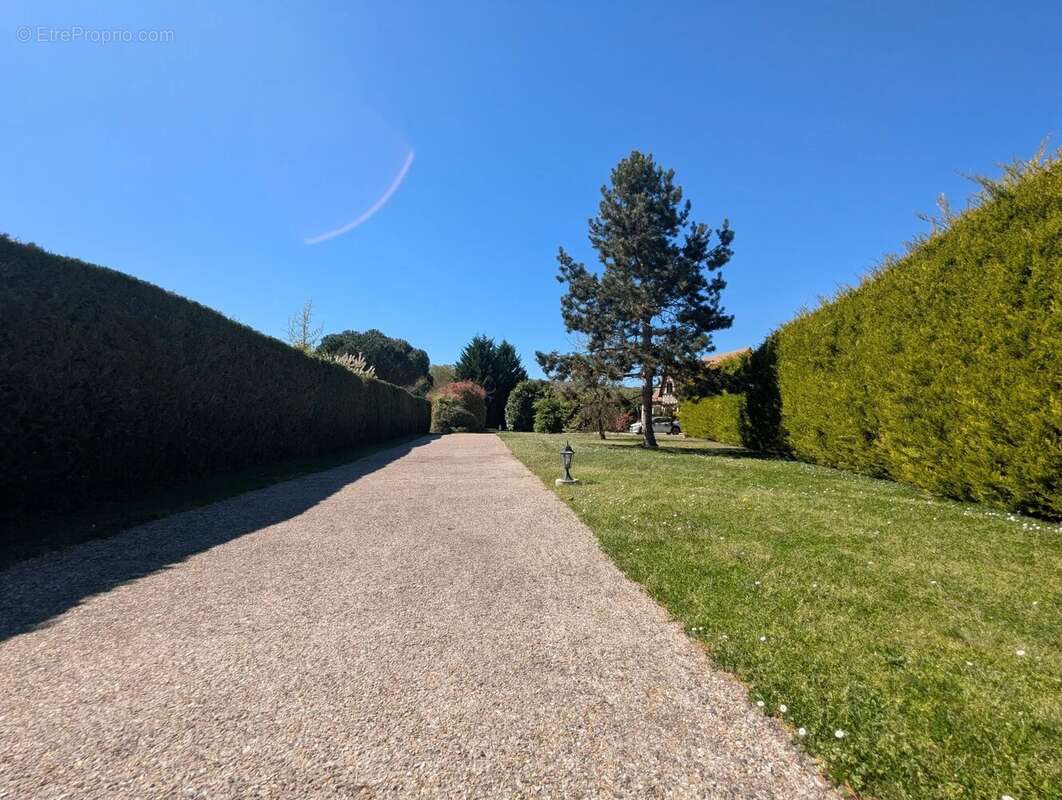 Maison à PACY-SUR-EURE