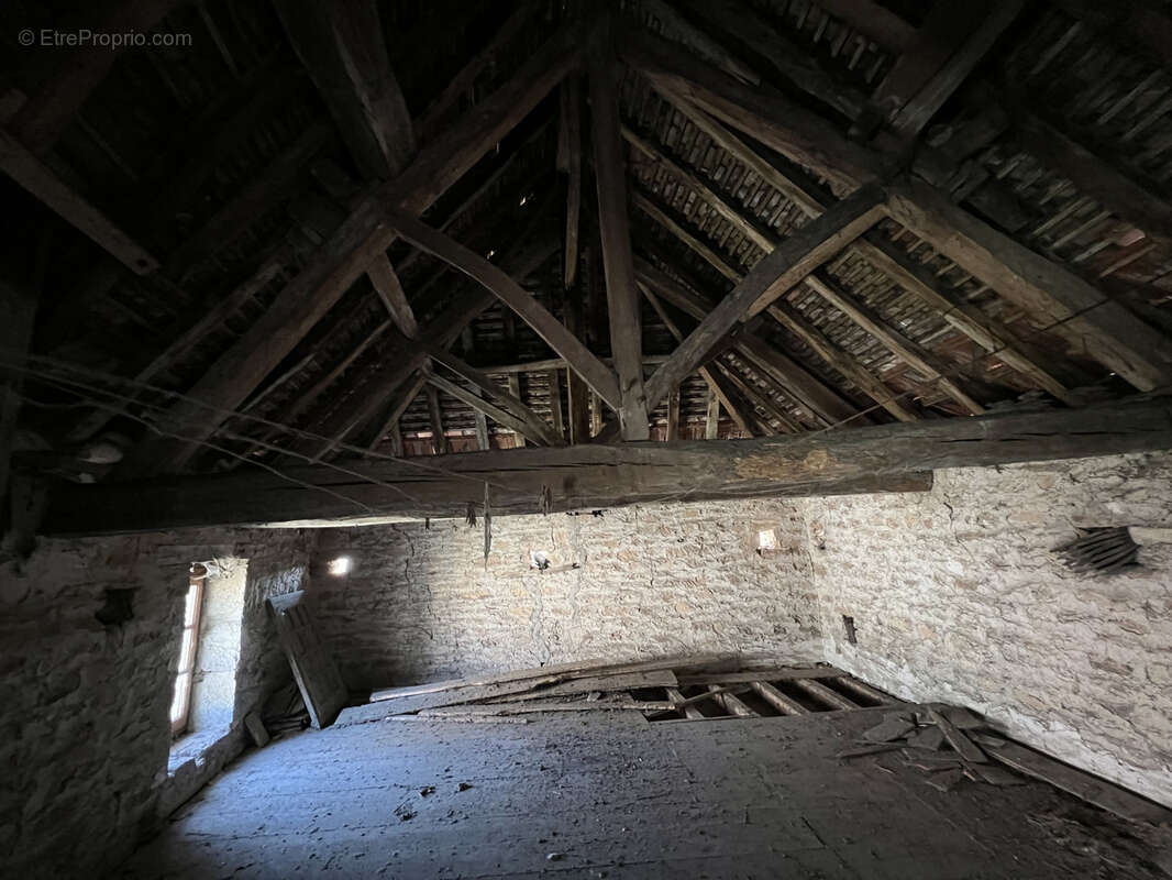 Maison à SAMPIGNY-LES-MARANGES