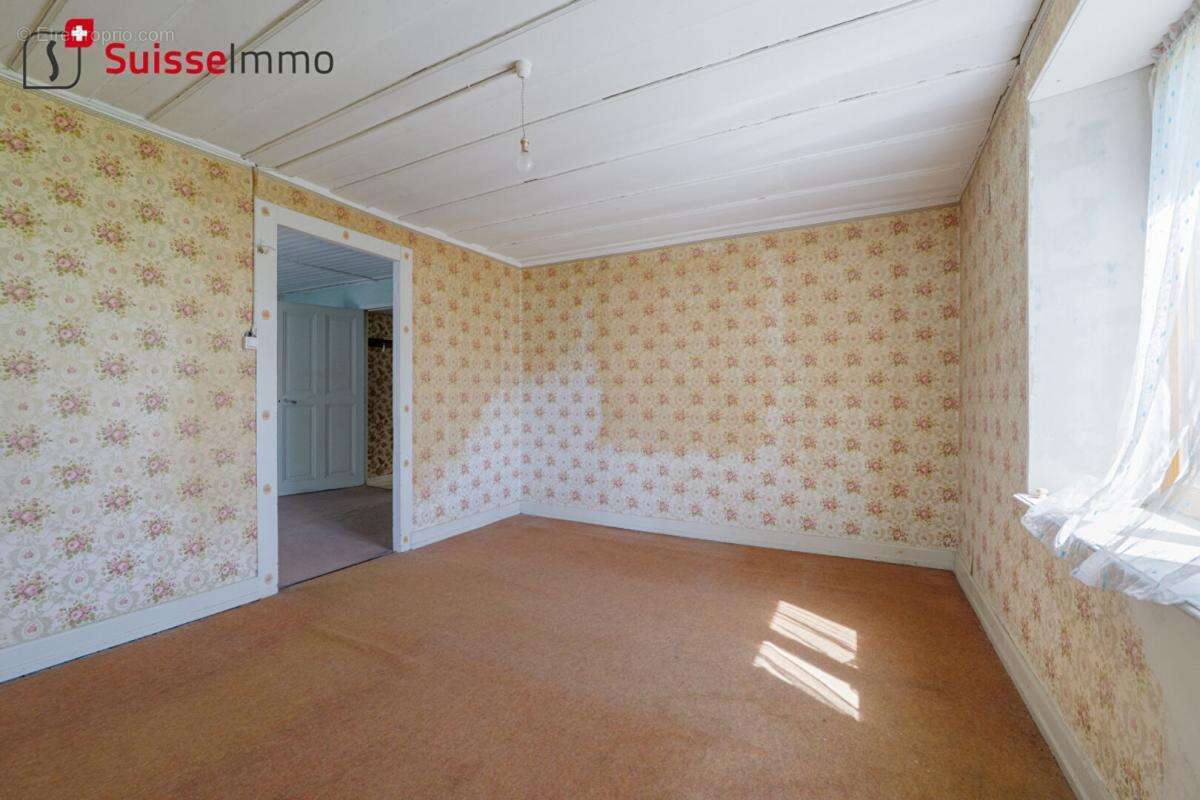 Maison à VOUJEAUCOURT