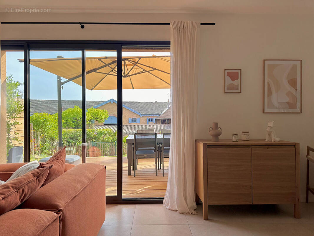 Appartement à LIERGUES