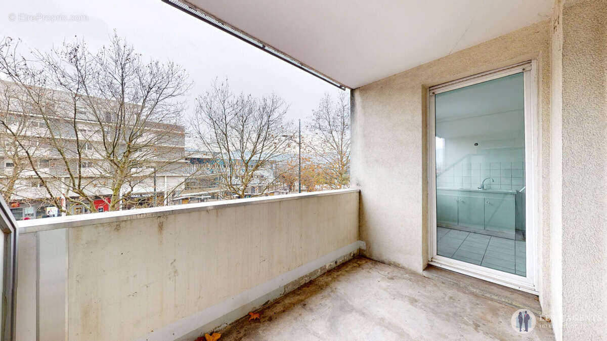 Appartement à ECHIROLLES