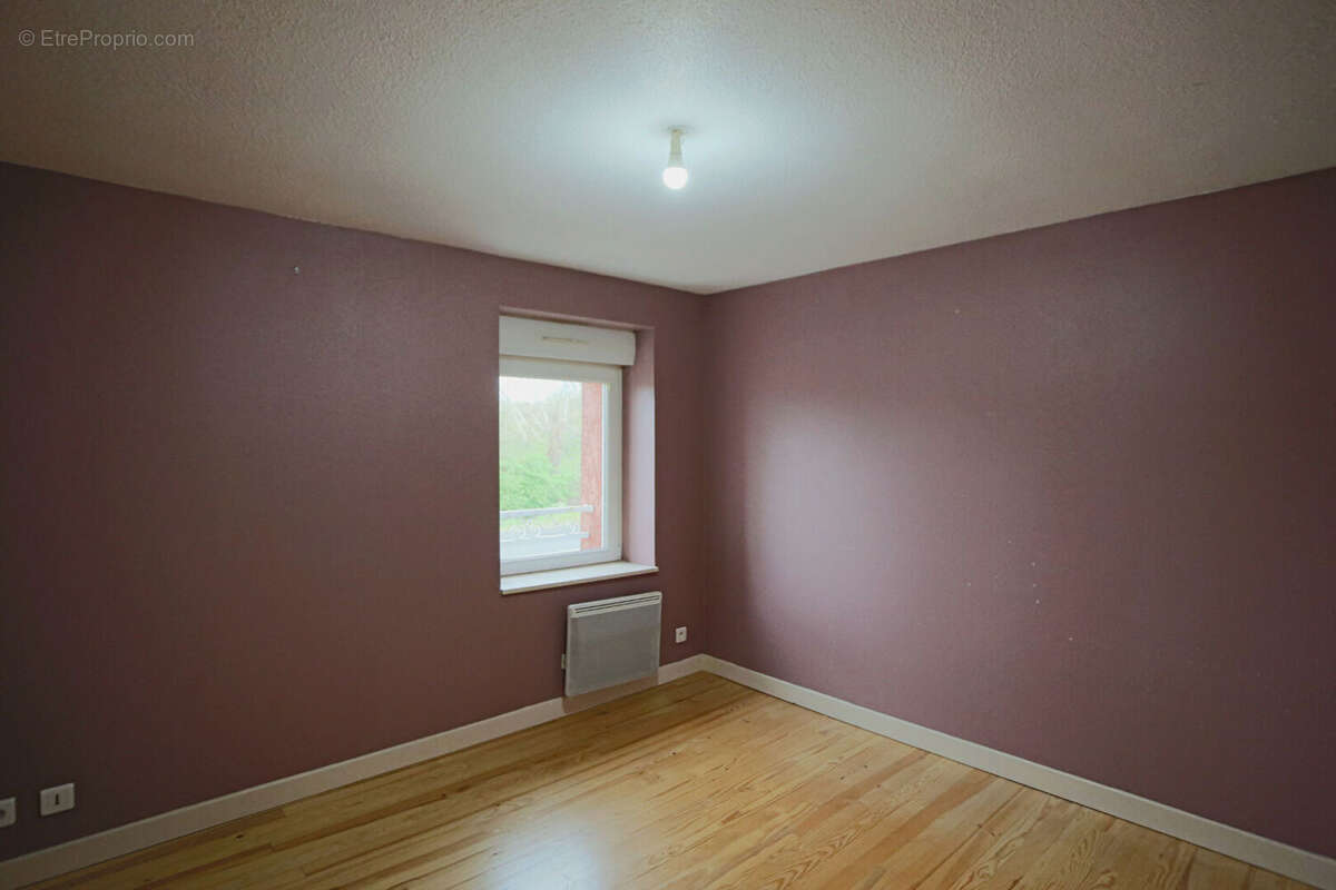 Maison à BROMONT-LAMOTHE