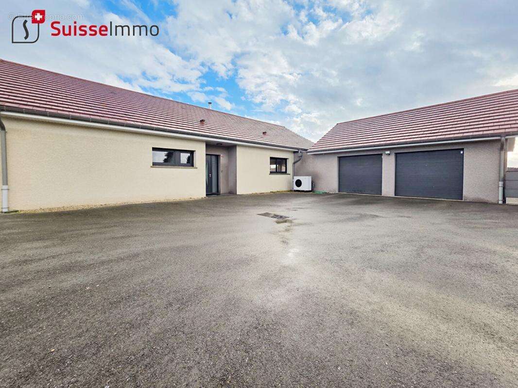 Maison à L'ISLE-SUR-LE-DOUBS