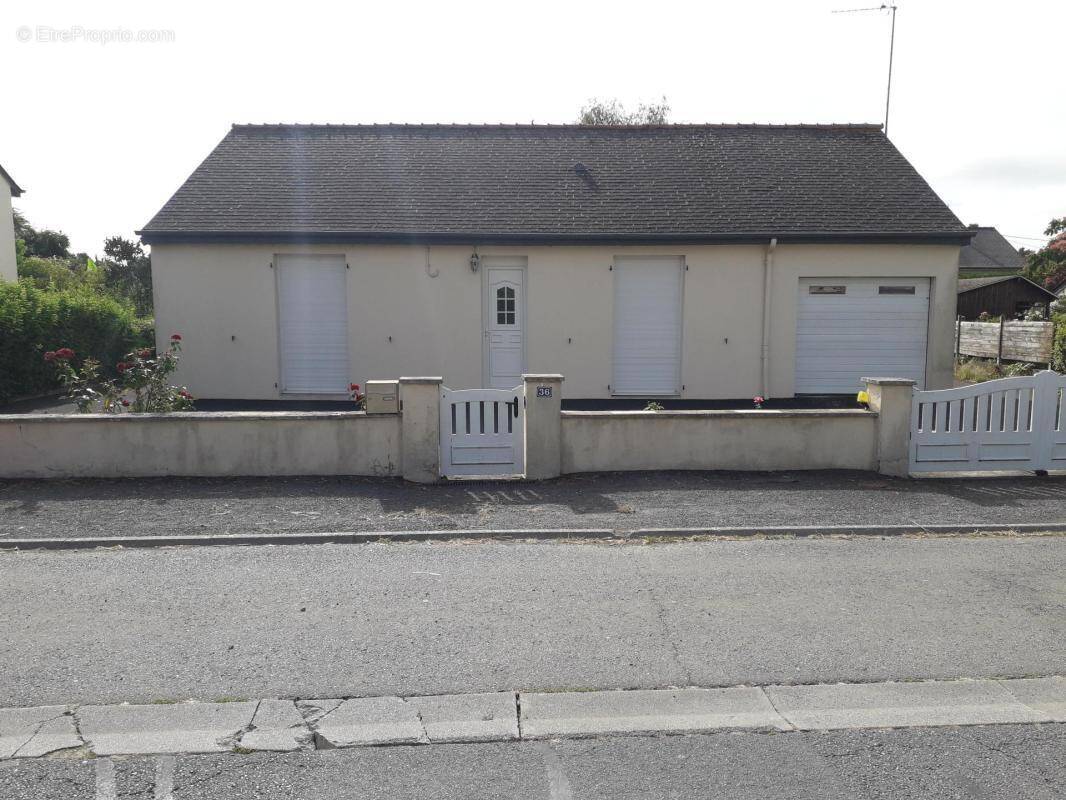Maison à BAZOUGERS