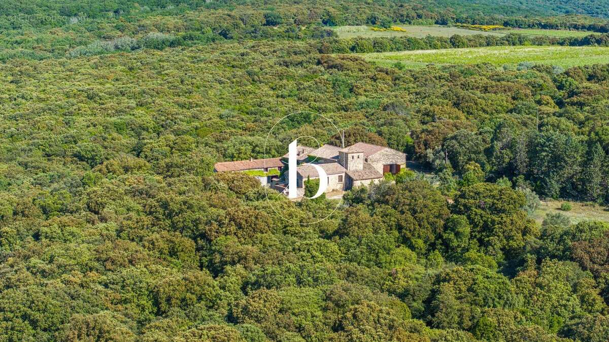 Maison à GOUDARGUES