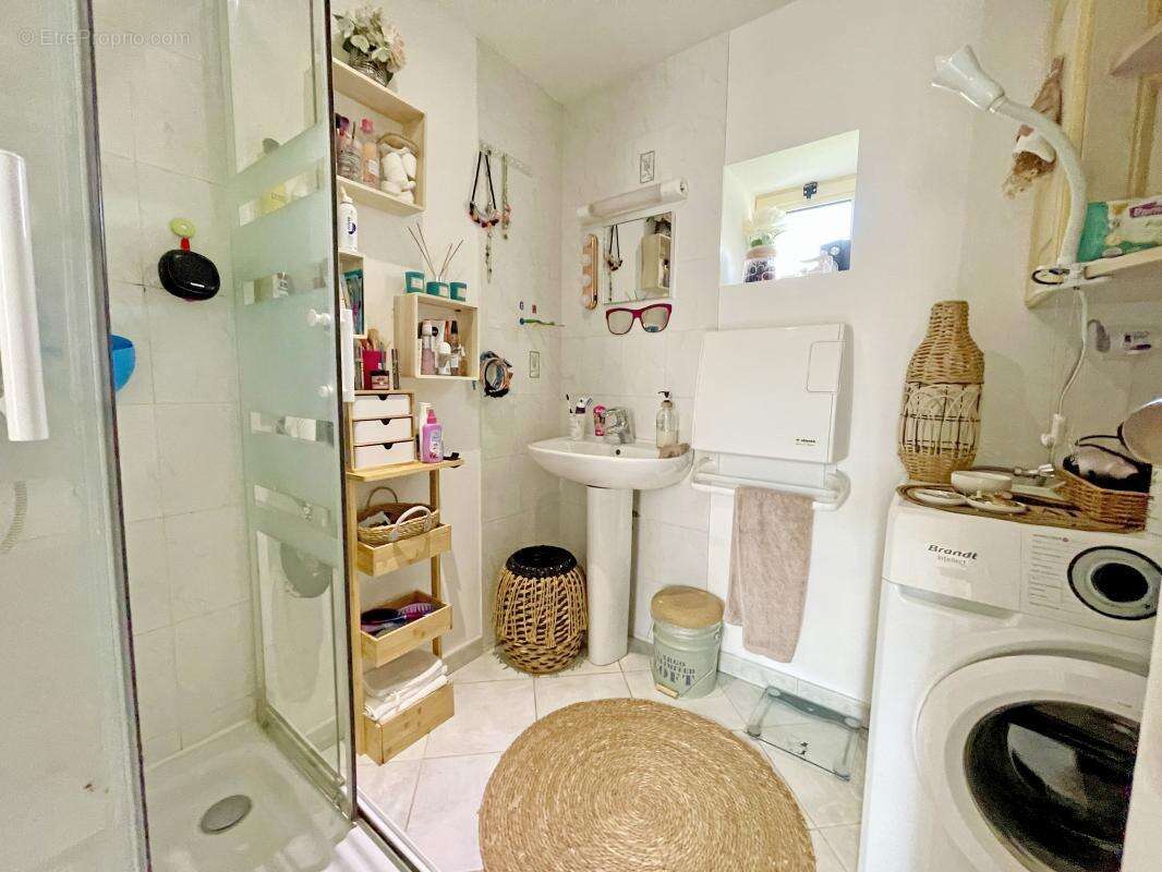 Maison à SAINT-AMAND-DE-VERGT