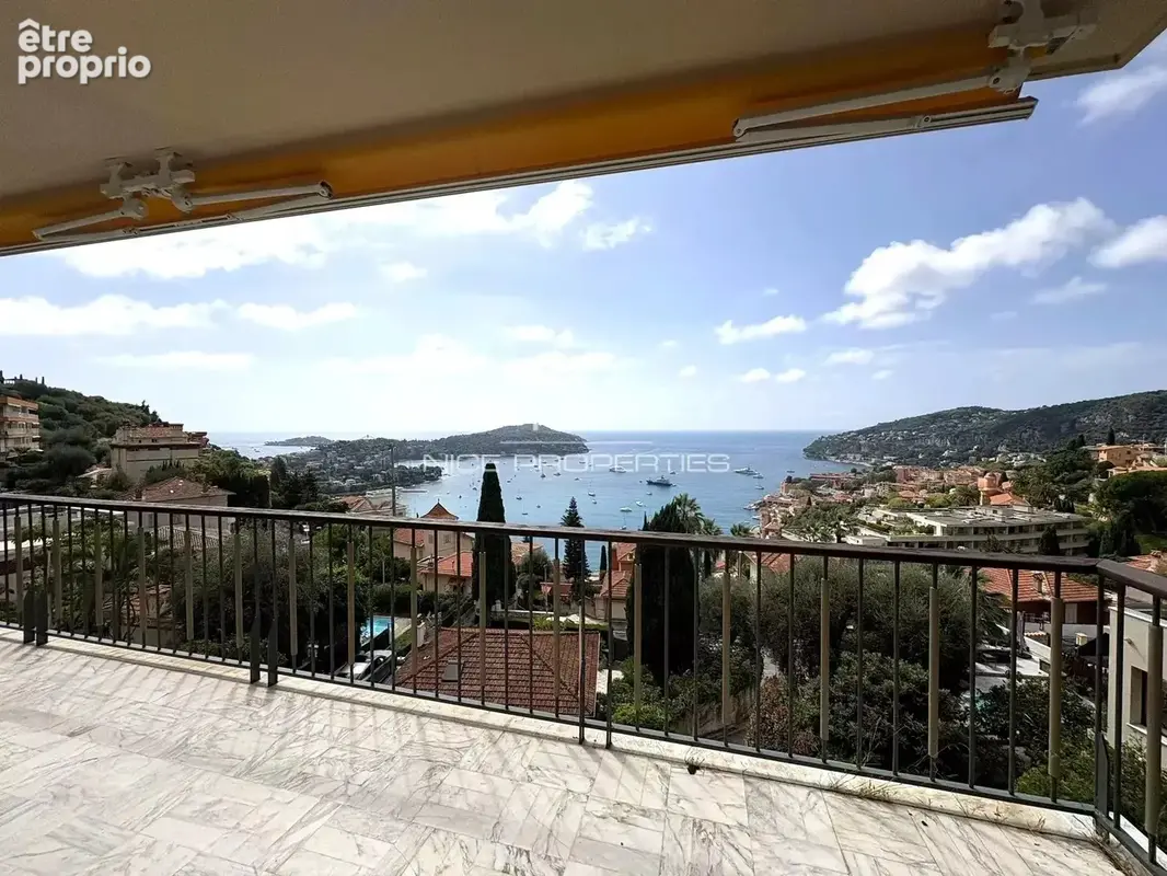 Rare – appartement 2 chambres avec vue mer panoramique & jardin privatif - photo 2