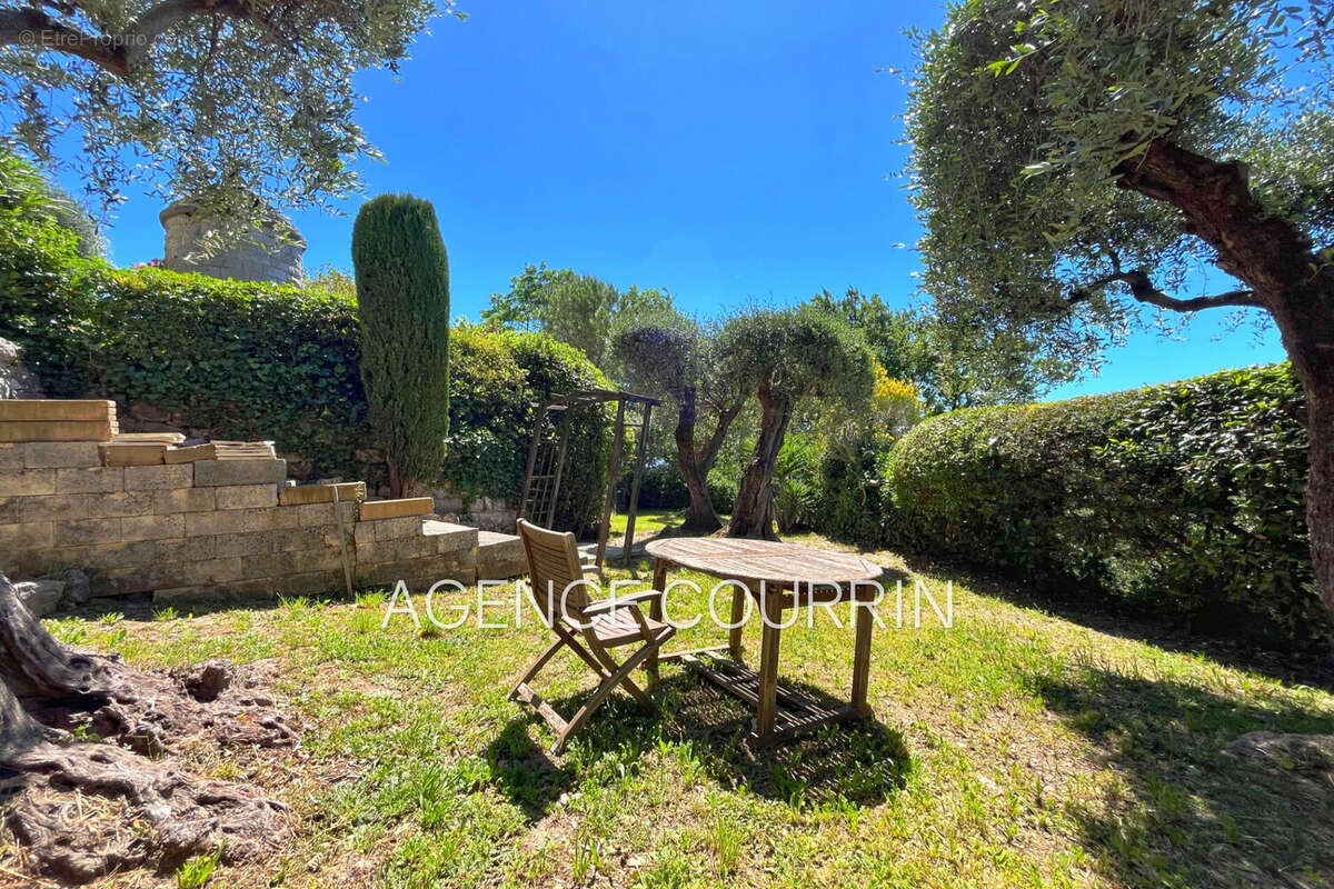 Appartement à GRASSE