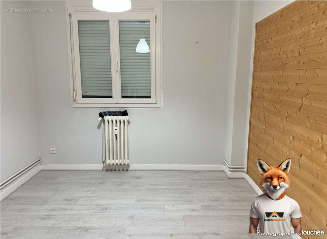 Chambre 1 - Appartement à BESANCON