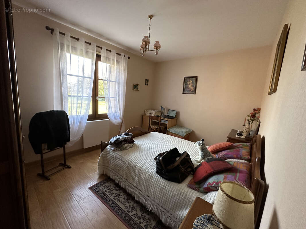 Maison à SAINT-PIERRE-SUR-DROPT