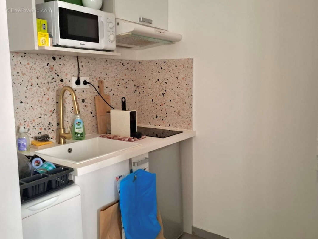 Appartement à MARSEILLE-1E