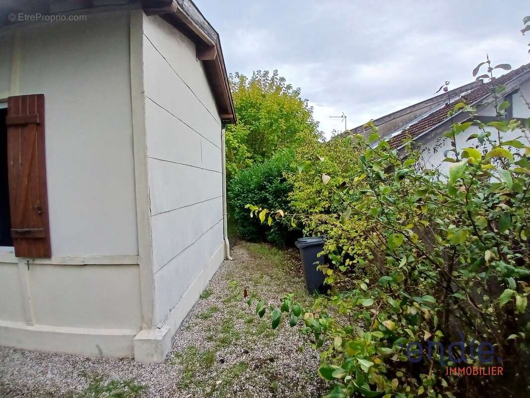 Maison à SAINT-MEDARD-EN-JALLES