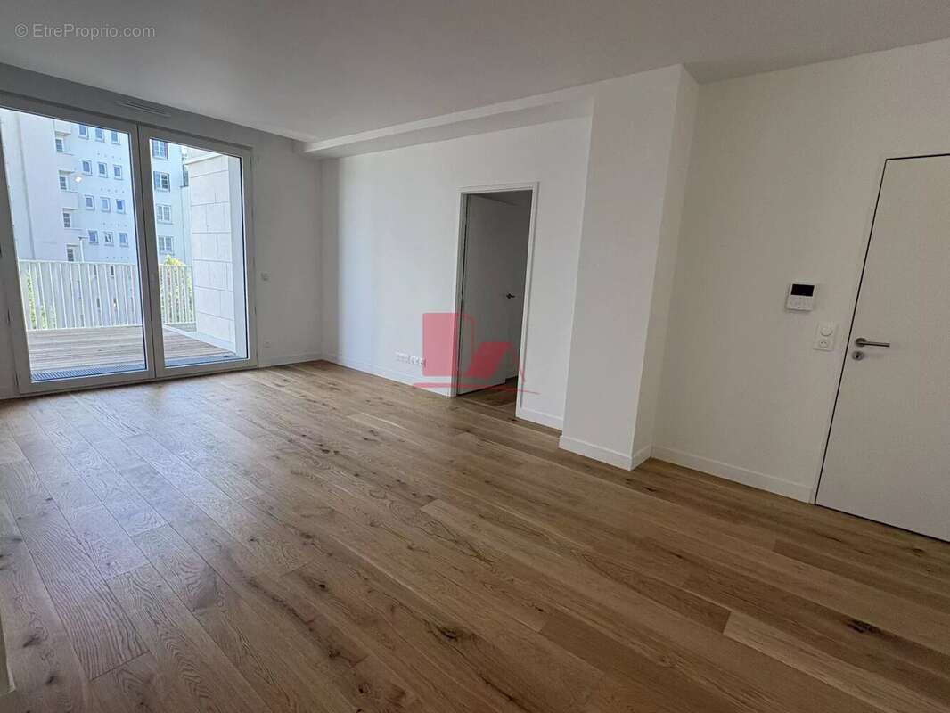 Appartement à ISSY-LES-MOULINEAUX