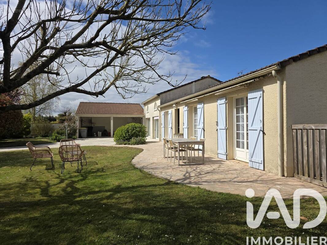 Photo 1 - Maison à VILLIERS-EN-PLAINE