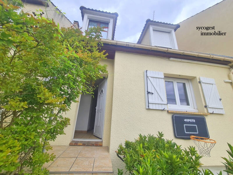 Maison à MONTFERMEIL