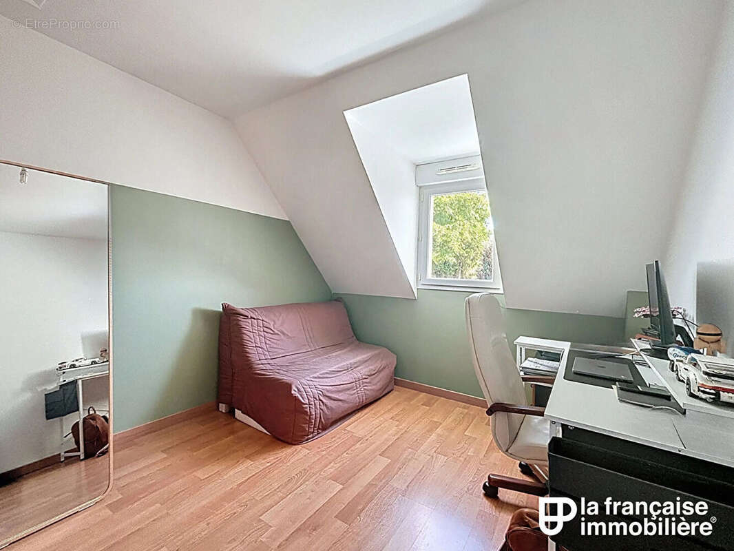 Maison à CHASNE-SUR-ILLET