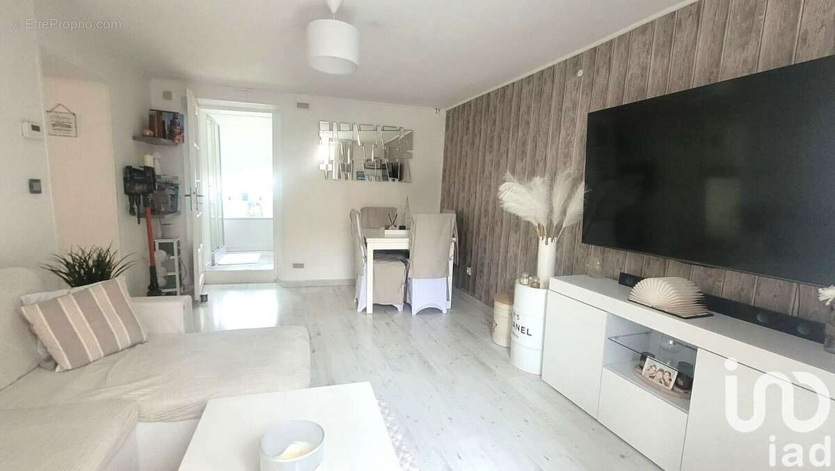 Photo 2 - Maison à CHARNY