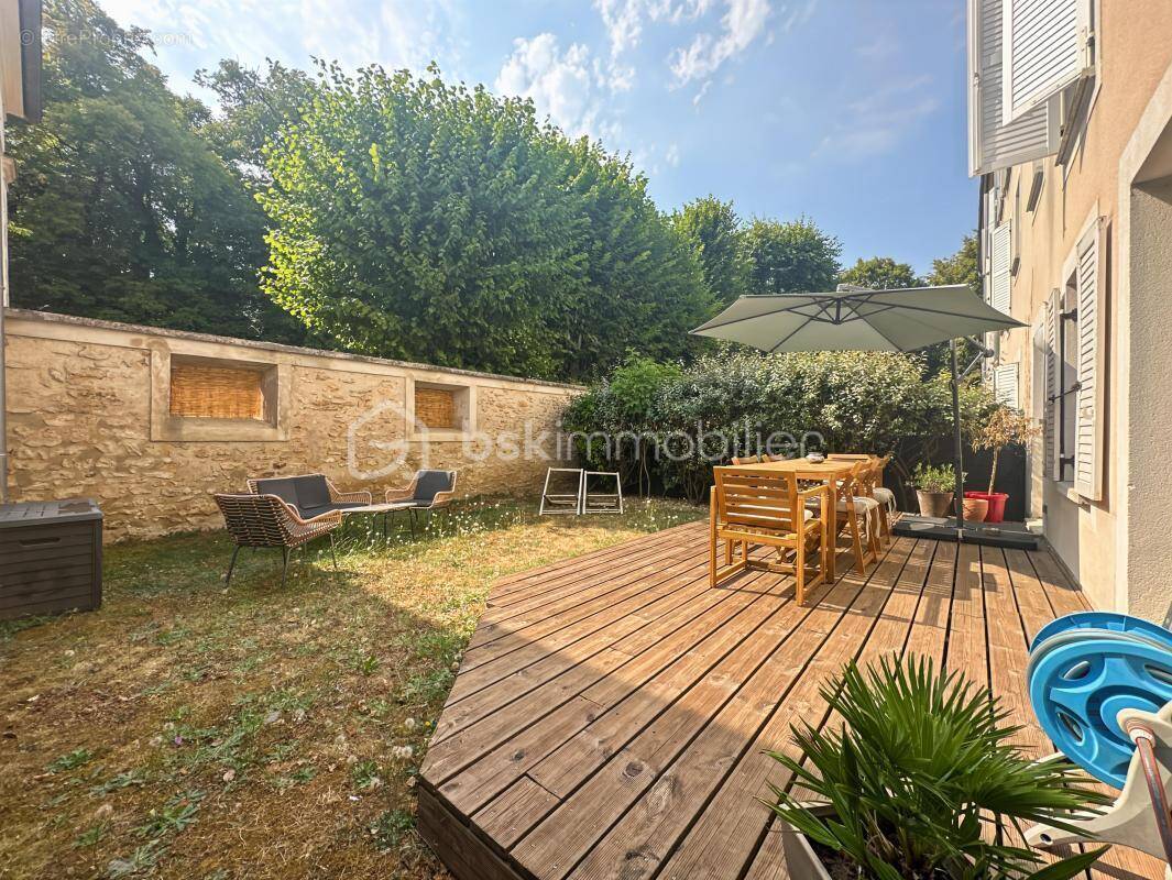 Appartement à SAINT-PIERRE-DU-PERRAY