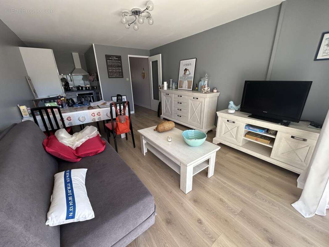 Appartement à CAMIERS