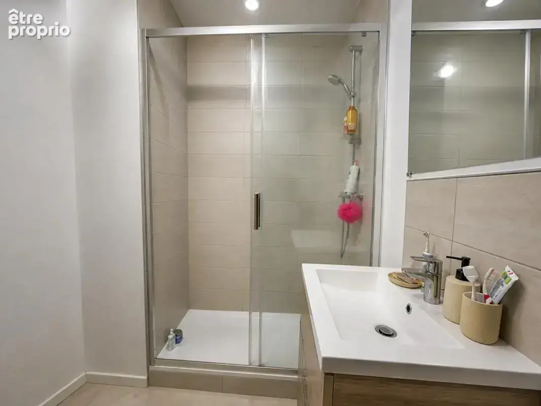Appartement de 5 pièces de 113 m² à Poitiers - photo 7