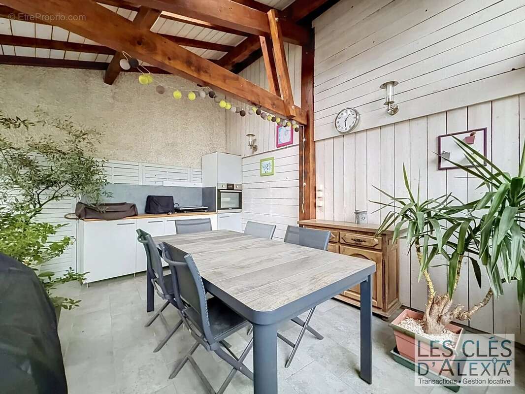 Maison de ville Vernaison Centre 180m² - photo 8