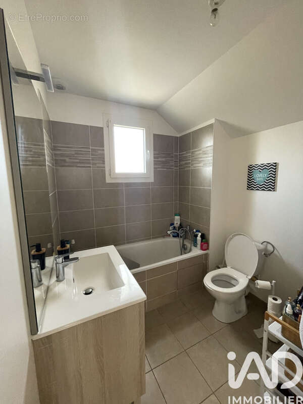 Photo 4 - Maison à ROUVRES