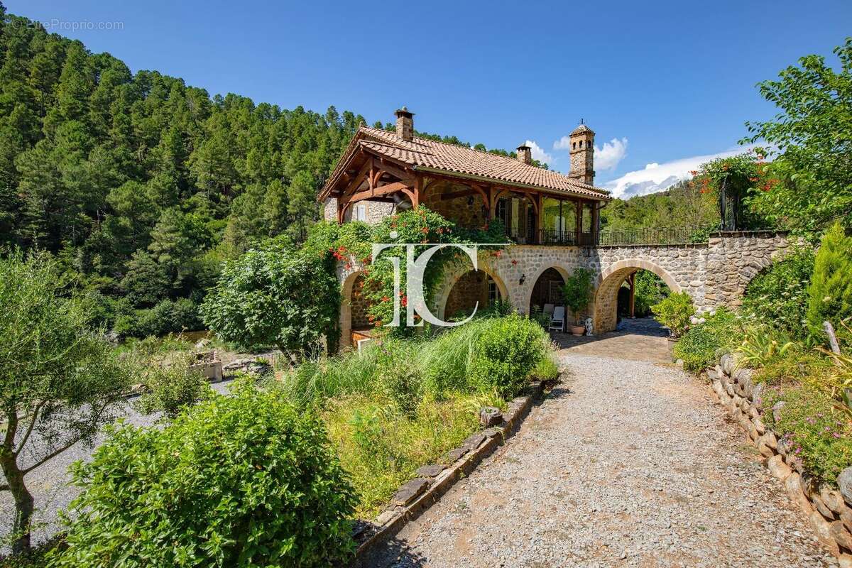Maison à LES VANS