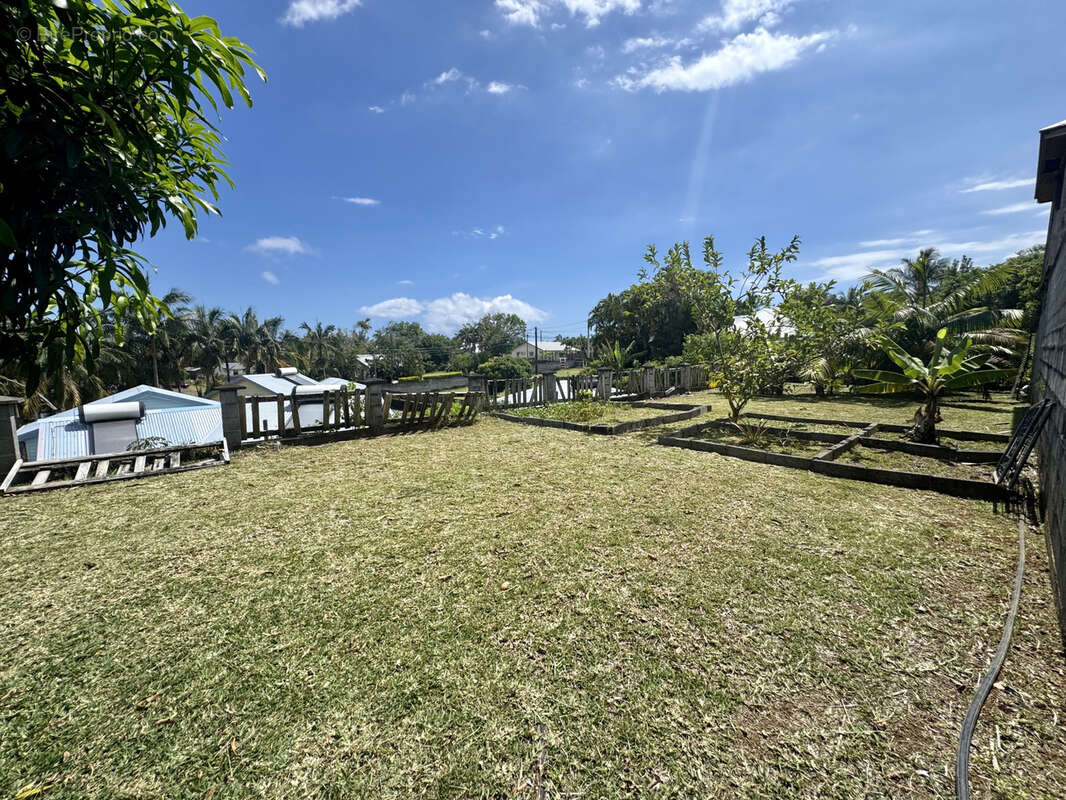 Maison à SAINT-PHILIPPE