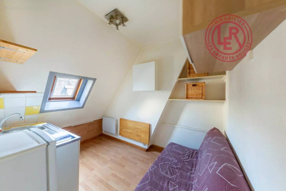 Appartement à PARIS-10E