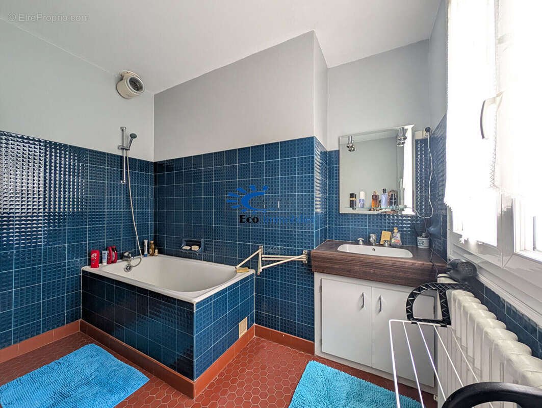 Perigny maison 3 chambres  jardin garage - photo 8