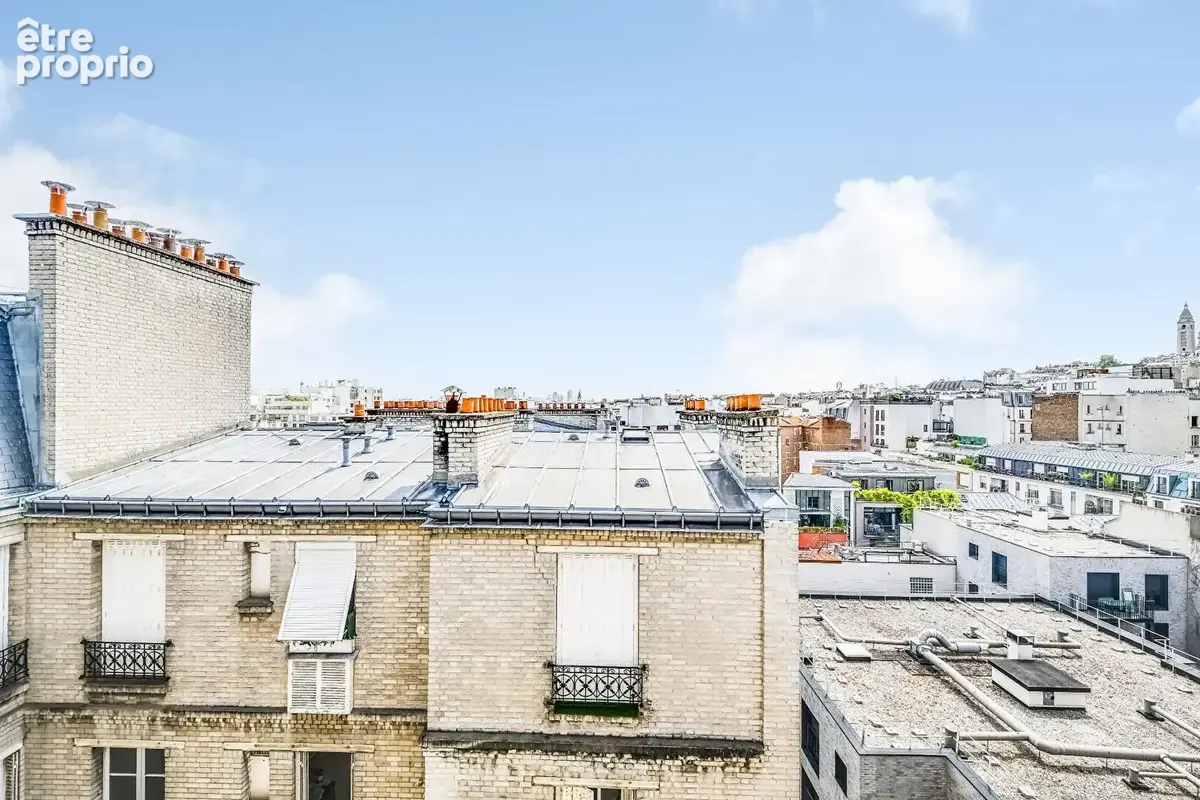 Rue Damrémont, studio à vendre en dernier étage ! - photo 5