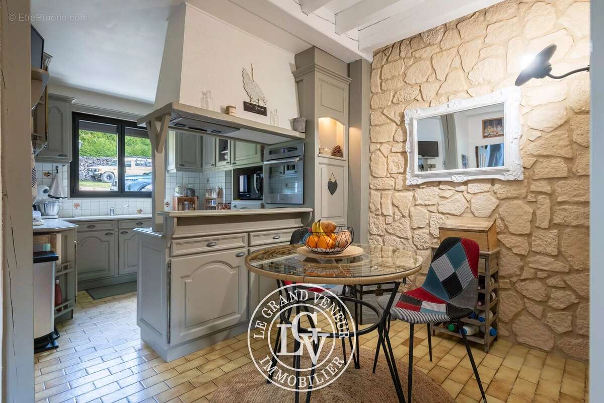 Maison à FONTAINEBLEAU