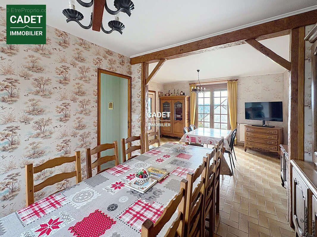 Maison à LA HAYE-PESNEL