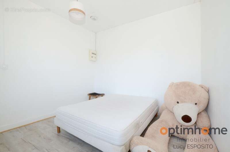 Maison à CHASSENEUIL-SUR-BONNIEURE