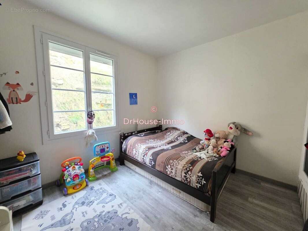 Maison à CHAILLE-LES-MARAIS