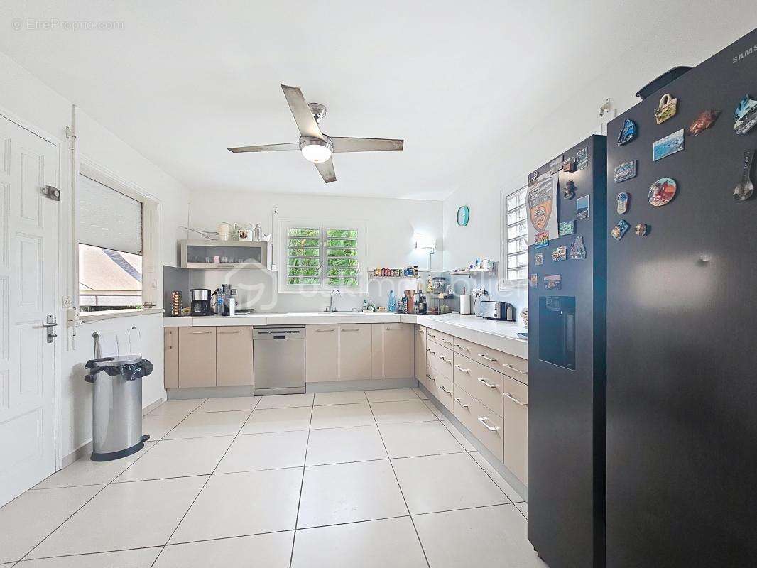 Villa T5 avec piscine et garage  lotissement prisé - photo 6